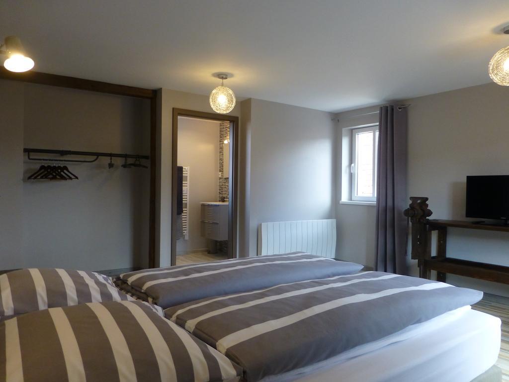 L'Ete En Novembre Bed & Breakfast Kirrwiller Room photo